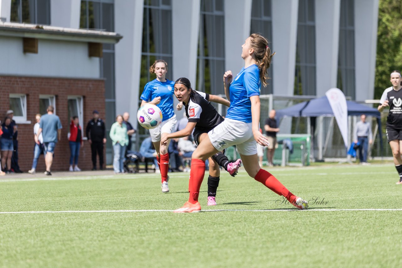 Bild 230 - wBJ SH-Pokalfinale  Holstein-Kiel - SV Viktoria : Ergebnis: 1:0